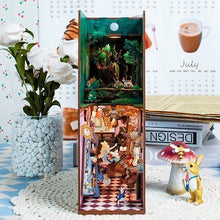 Cargar imagen en el visor de la galería, Book Nook - Alicia en el País de las Maravillas