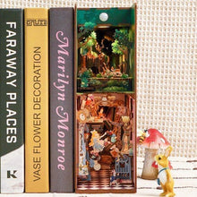 Cargar imagen en el visor de la galería, Book Nook - Alicia en el País de las Maravillas