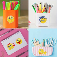 Cargar imagen en el visor de la galería, Diamond Painting 5D 24 Hojas de Pegatinas Emoji