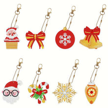 Cargar imagen en el visor de la galería, Llavero Diamond Painting 5D Conjunto 2 Navidad 8 Piezas