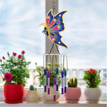 Cargar imagen en el visor de la galería, Carillón Diamond Painting con Diseño de Mariposa