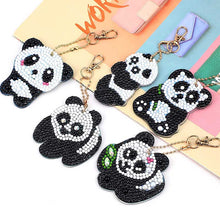 Cargar imagen en el visor de la galería, Llavero Diamond Painting 5D Panda