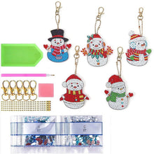 Cargar imagen en el visor de la galería, Llavero Diamond Painting 5D con Muñecos de Nieve 5 Piezas