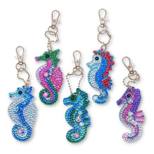 Cargar imagen en el visor de la galería, Llavero Diamond Painting 5D Caballitos de Mar 5 Piezas
