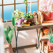 Cargar imagen en el visor de la galería, Casa Miniatura La Tienda de Flores de Emily