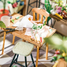 Cargar imagen en el visor de la galería, Casa Miniatura La Tienda de Flores de Emily