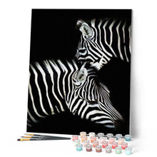 Cargar imagen en el visor de la galería, Pintar Por Números - Cebra Blanco Y Negro - Figuredart - Animales