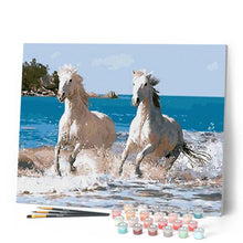 Cargar imagen en el visor de la galería, Pintar Por Números - Caballos Jugando En La Playa - Figuredart - Animales Caballos