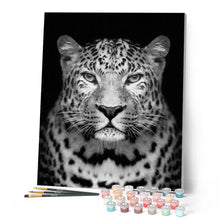 Cargar imagen en el visor de la galería, Pintar Por Números - Leopardo Gris - Figuredart - Animales