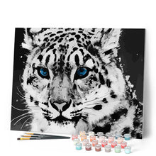 Cargar imagen en el visor de la galería, Retrato de un tigre con ojos azules