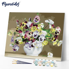 Cargar imagen en el visor de la galería, Jarrón blanco y flores