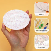 Cargar imagen en el visor de la galería, Pintar por números Posavasos 15cm (6 piezas) - Criaturas de Navidad