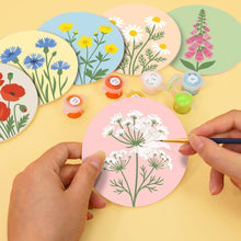 Cargar imagen en el visor de la galería, Pintar por números Posavasos 10cm (6 piezas) - Flores Silvestres