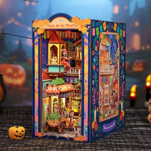 Cargar imagen en el visor de la galería, Book Nook - Plaza de los Muertos Figured'Art