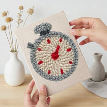 Cargar imagen en el visor de la galería, Punch Needle Kit (4 piezas) con marcos - Iconos Urbanos 2