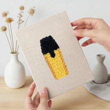Cargar imagen en el visor de la galería, Punch Needle Kit (4 piezas) con marcos - Papelería Kawaii 1