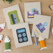 Cargar imagen en el visor de la galería, Punch Needle Kit (4 piezas) con marcos - Papelería Kawaii 2