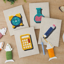 Cargar imagen en el visor de la galería, Punch Needle Kit (4 piezas) con marcos - Esenciales de Escritorio 1