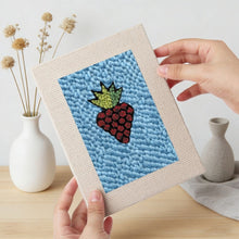 Cargar imagen en el visor de la galería, Punch Needle Kit (4 piezas) con marcos - Hora de Snacks 2
