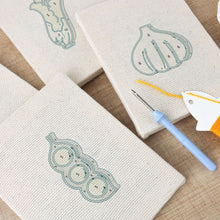Cargar imagen en el visor de la galería, Punch Needle Kit (4 piezas) con marcos - Selección de Jardín