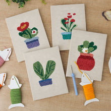 Cargar imagen en el visor de la galería, Punch Needle Kit (4 piezas) con marcos - Ambiente Jardín en Casa