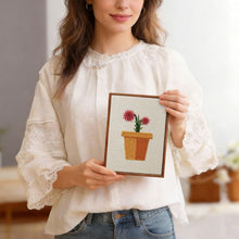 Cargar imagen en el visor de la galería, Punch Needle Kit (4 piezas) con marcos - Mini Macetas en Flor 1