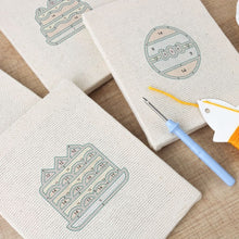 Cargar imagen en el visor de la galería, Punch Needle Kit (4 piezas) con marcos - Pasteles y Dulces