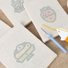 Cargar imagen en el visor de la galería, Punch Needle Kit (4 piezas) con marcos - Relax y Dulces 2