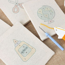 Cargar imagen en el visor de la galería, Punch Needle Kit (4 piezas) con marcos - Herramientas Creativas
