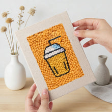 Cargar imagen en el visor de la galería, Punch Needle Kit (4 piezas) con marcos - Comida Sabrosa