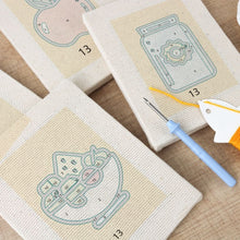 Cargar imagen en el visor de la galería, Punch Needle Kit (4 piezas) con marcos - Pausa para Almorzar