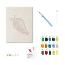 Cargar imagen en el visor de la galería, Punch Needle Kit con marco - Ciruela Dulce