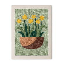 Cargar imagen en el visor de la galería, Punch Needle Kit con marco - Narcisos Soleados Figured'Art