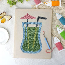 Cargar imagen en el visor de la galería, Punch Needle Kit con marco - Bebida Exótica