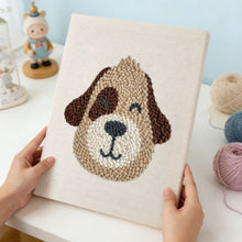 Cargar imagen en el visor de la galería, Punch Needle Kit con marco - Perro Sonriente