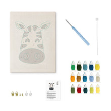 Cargar imagen en el visor de la galería, Punch Needle Kit con marco - Cebra Feliz