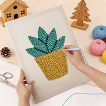 Cargar imagen en el visor de la galería, Punch Needle Kit con marco - Suculenta Soleada