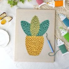 Cargar imagen en el visor de la galería, Punch Needle Kit con marco - Mini Vegetación