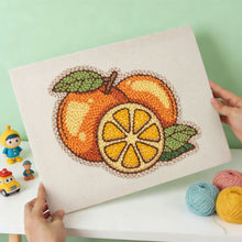 Cargar imagen en el visor de la galería, Punch Needle Kit con marco - Naranjas Frescas