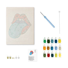Cargar imagen en el visor de la galería, Punch Needle Kit con marco - Beso Cósmico