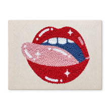 Cargar imagen en el visor de la galería, Punch Needle Kit con marco - Labios Pop Art Figured'Art