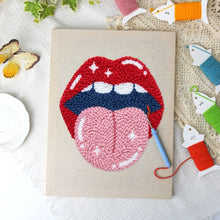 Cargar imagen en el visor de la galería, Punch Needle Kit con marco - Labios Eléctricos