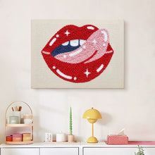 Cargar imagen en el visor de la galería, Punch Needle Kit con marco - Beso Estrellado