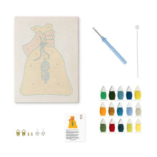 Cargar imagen en el visor de la galería, Punch Needle Kit con marco - Fortuna Dorada