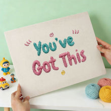 Cargar imagen en el visor de la galería, Punch Needle Kit con marco - You've Got This