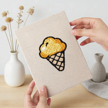 Cargar imagen en el visor de la galería, Punch Needle Kit (4 piezas) con marcos - Colección Bocados Sabrosos 1