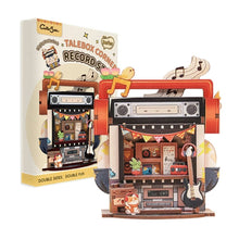Cargar imagen en el visor de la galería, Casa Miniatura - Tienda de Vinilos