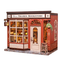 Cargar imagen en el visor de la galería, Casa Miniatura - Librería sobre el Támesis