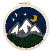 Cargar imagen en el visor de la galería, Punch Needle Montañas de noche