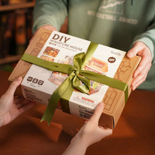 Cargar imagen en el visor de la galería, Casa Miniatura Librería de la Esquina